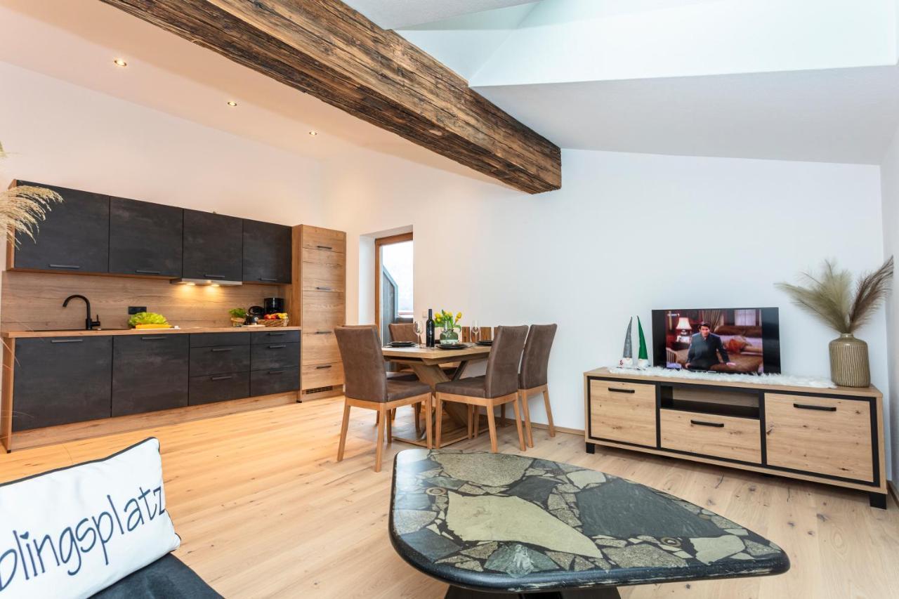 Stoamat Apartment *